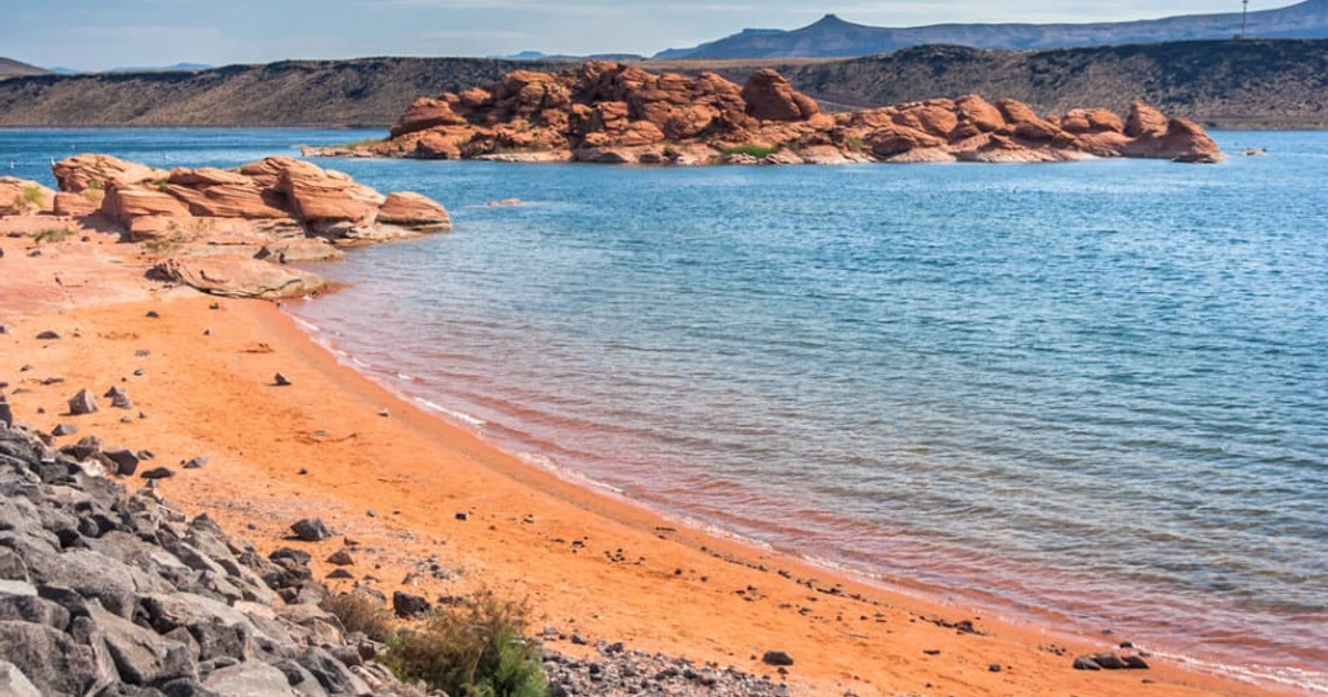 22 Must-Visit Beaches In Utah For An Unforgettable Experience